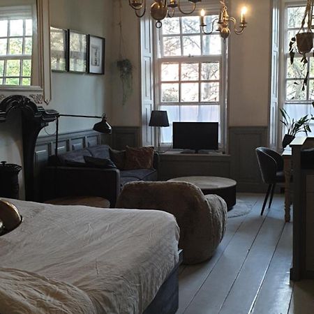 De Kluiskaemer In De Olde Banck Stavoren Exteriér fotografie